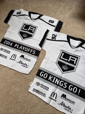 Los Angeles Kings 2014 Playoffs Fan Jersey Towel - White & Black